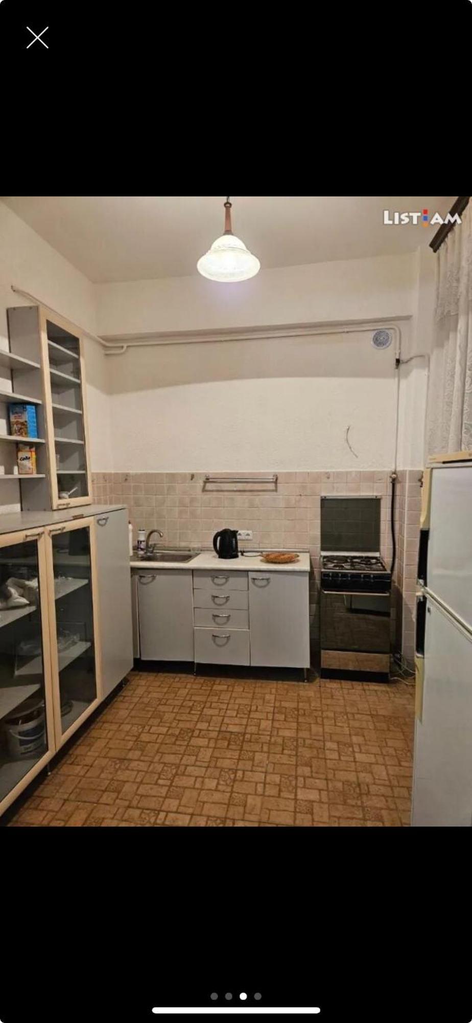 Komitas Apartement Erévan Extérieur photo
