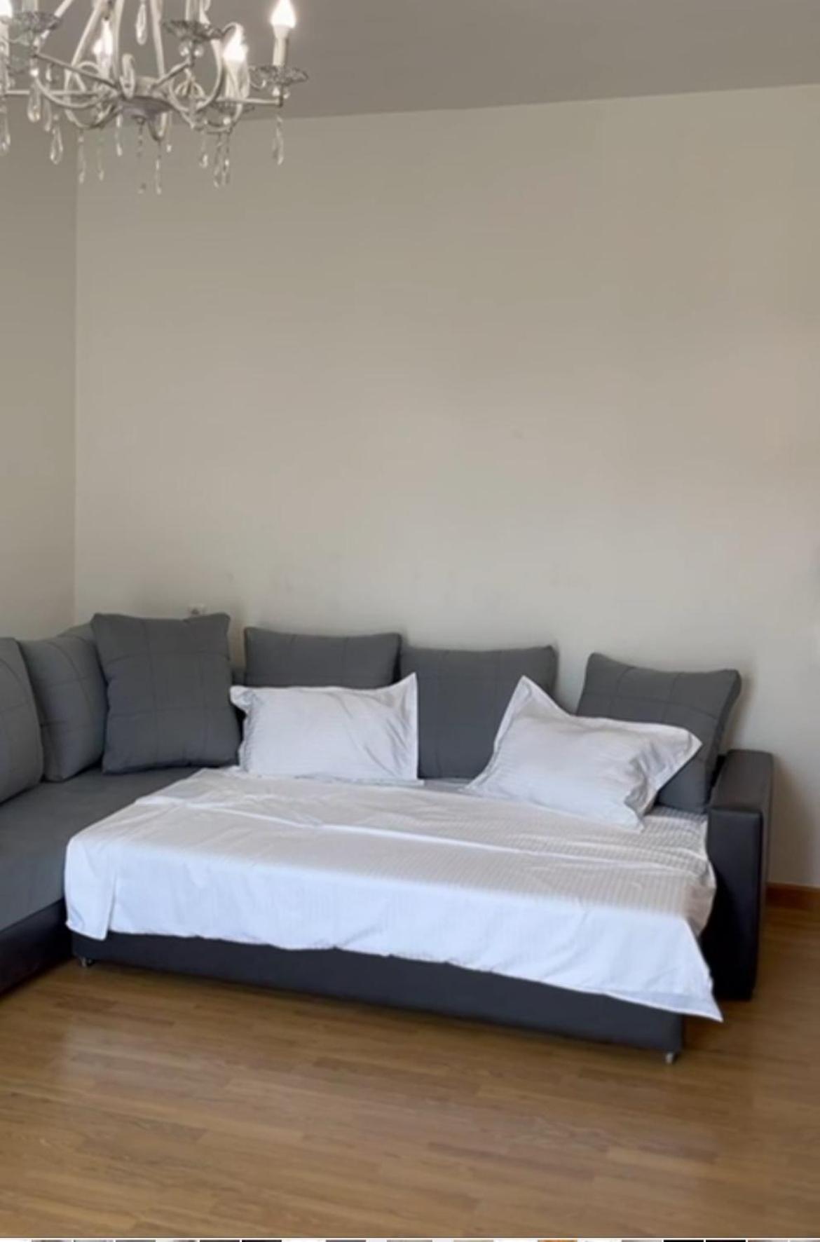 Komitas Apartement Erévan Extérieur photo
